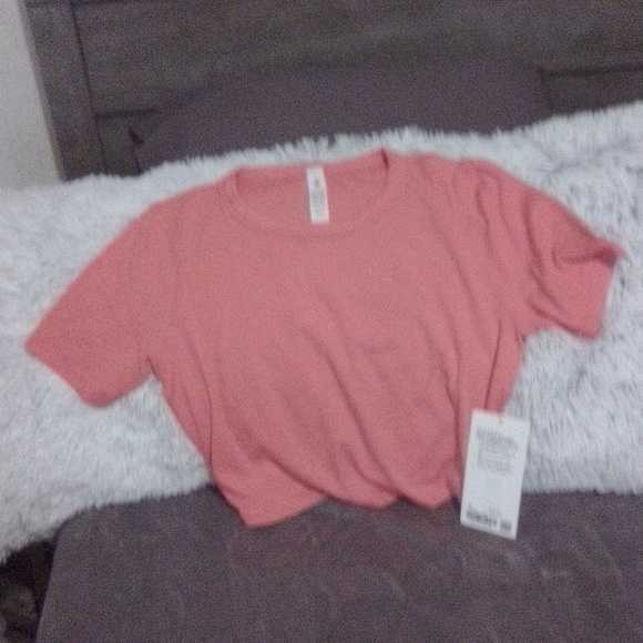 Lululemon Align HR legging and Lululemon Hold Tight Cropped T-SHIRT. Glaze Pink. - Picture 8 of 10